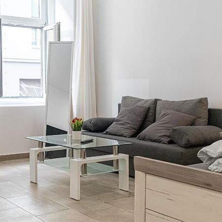 Homelike 2Br Apt Near U1 Reumannplatz - 9 Min To Center Viena Exterior foto