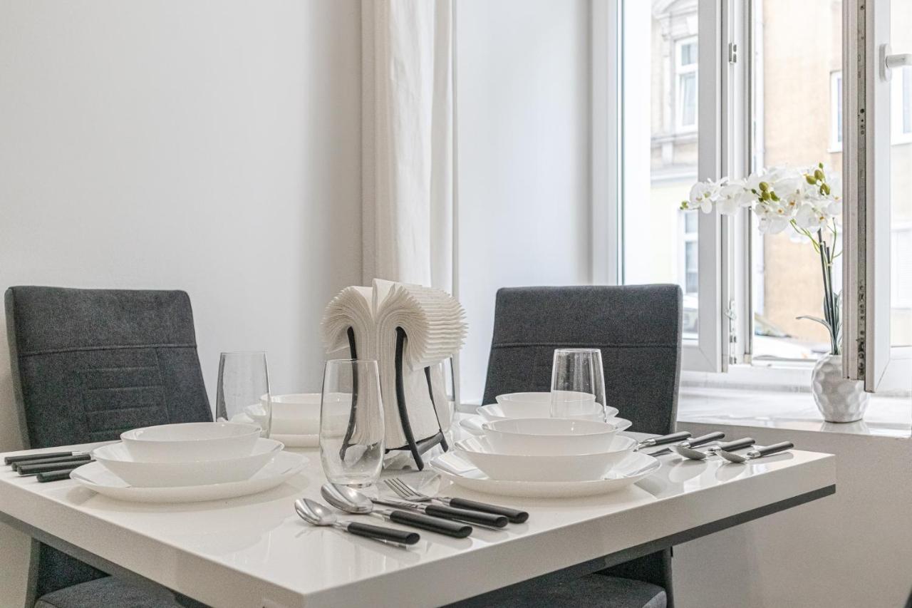 Homelike 2Br Apt Near U1 Reumannplatz - 9 Min To Center Viena Exterior foto